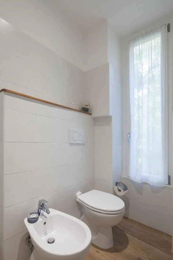 Sciuscettua Rooms La Spezia 0*,  Italy